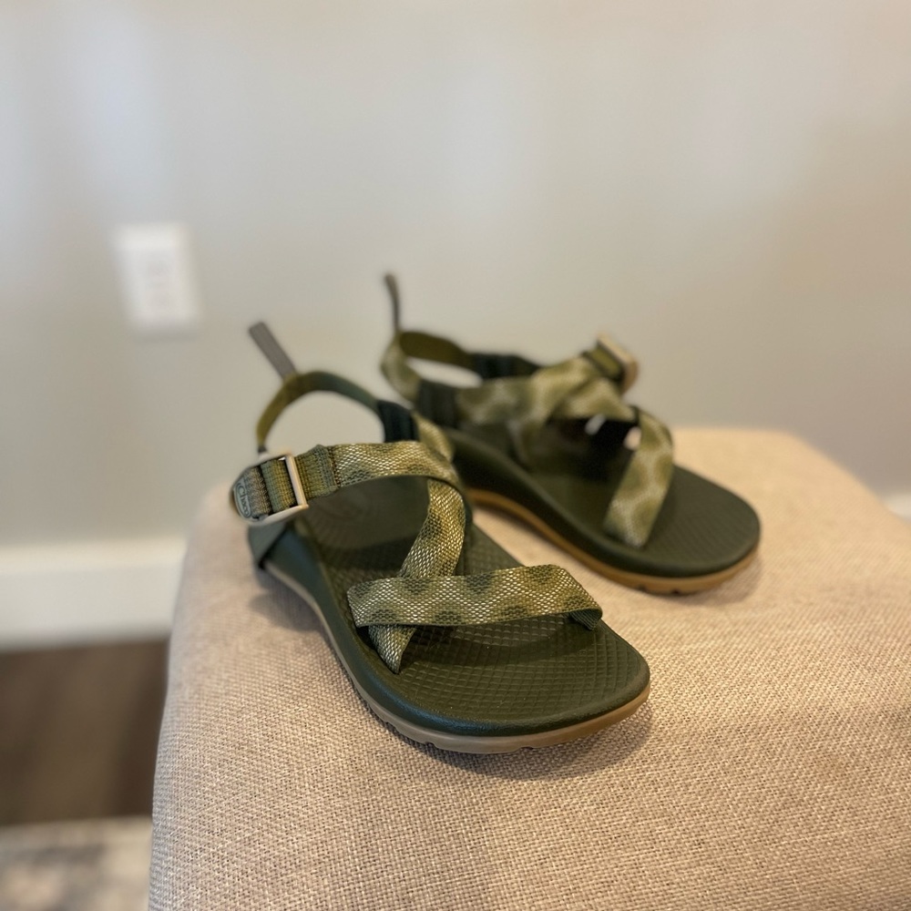 Boys chacos